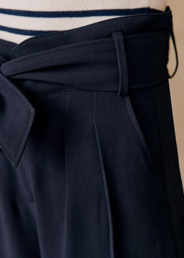 Sezane Hose Austin