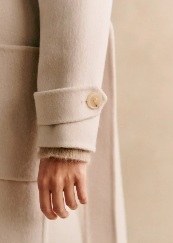 Sezane Mantel Mederick