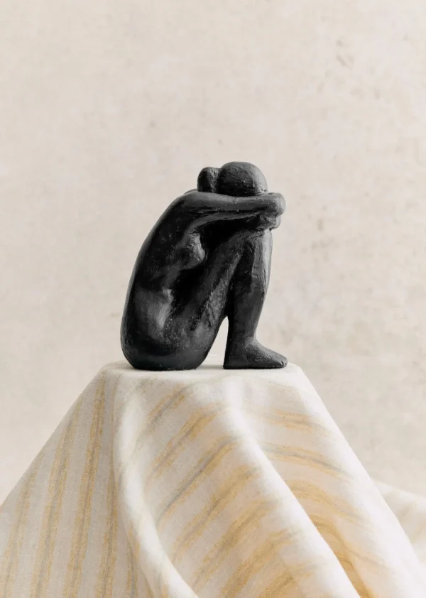 Sezane Skulptur Guénolée Courcoux - Sitzende Frau Kleines Modell